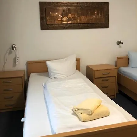 Weiss 3* Munich